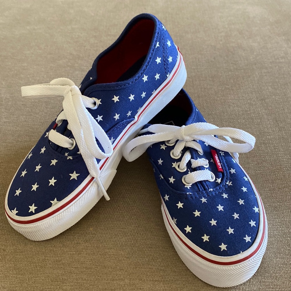 Kids size 12 blue star vans new!